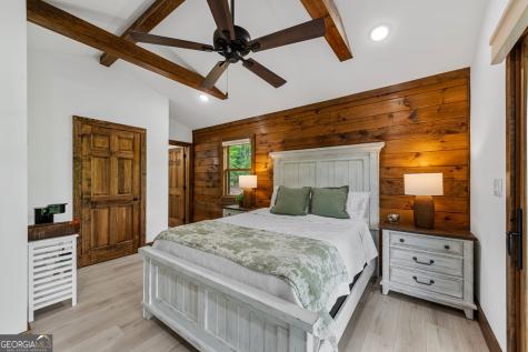 60 Weeks Lane Ellijay GA 30540