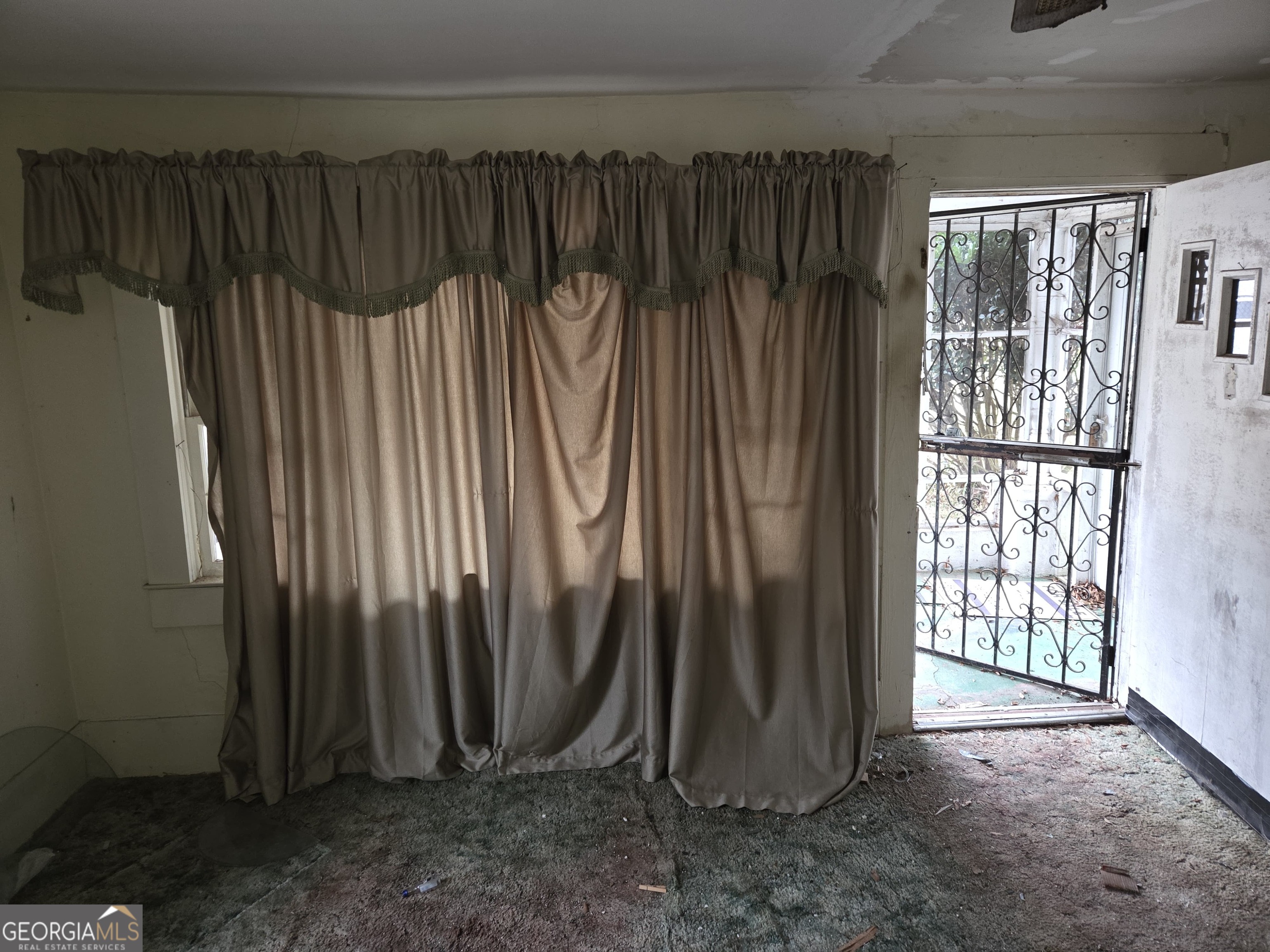1989 Tiger Flowers Drive NW Atlanta GA 30314