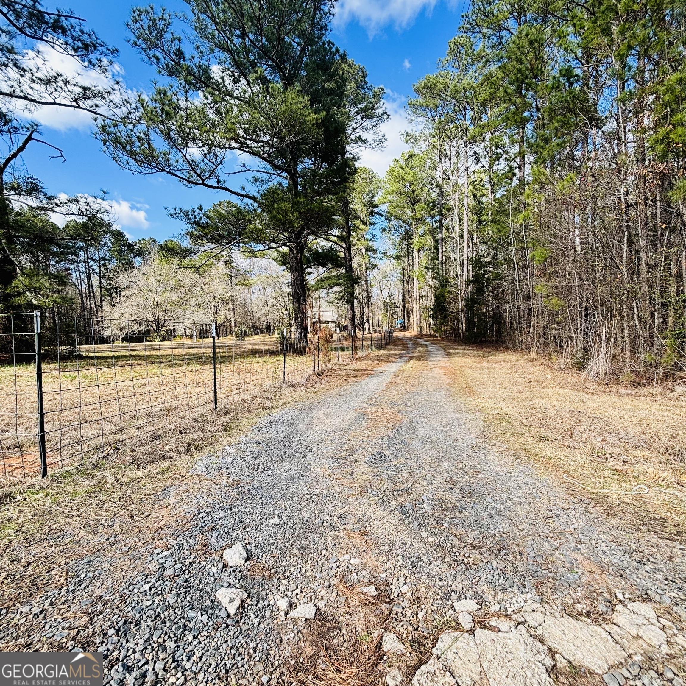 307 Floyd Road Forsyth GA 31029