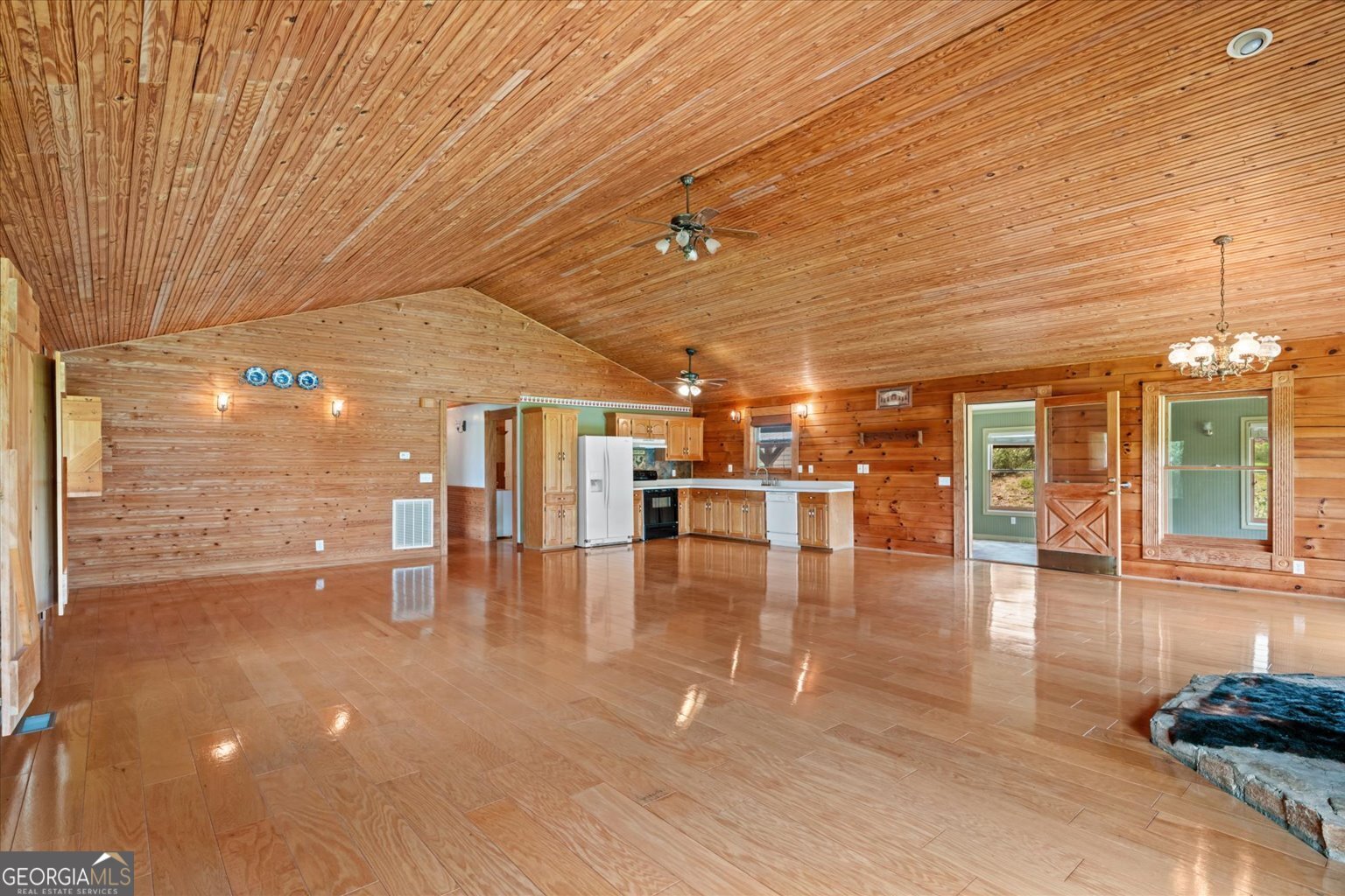 315 Woody Road NW Adairsville GA 30103