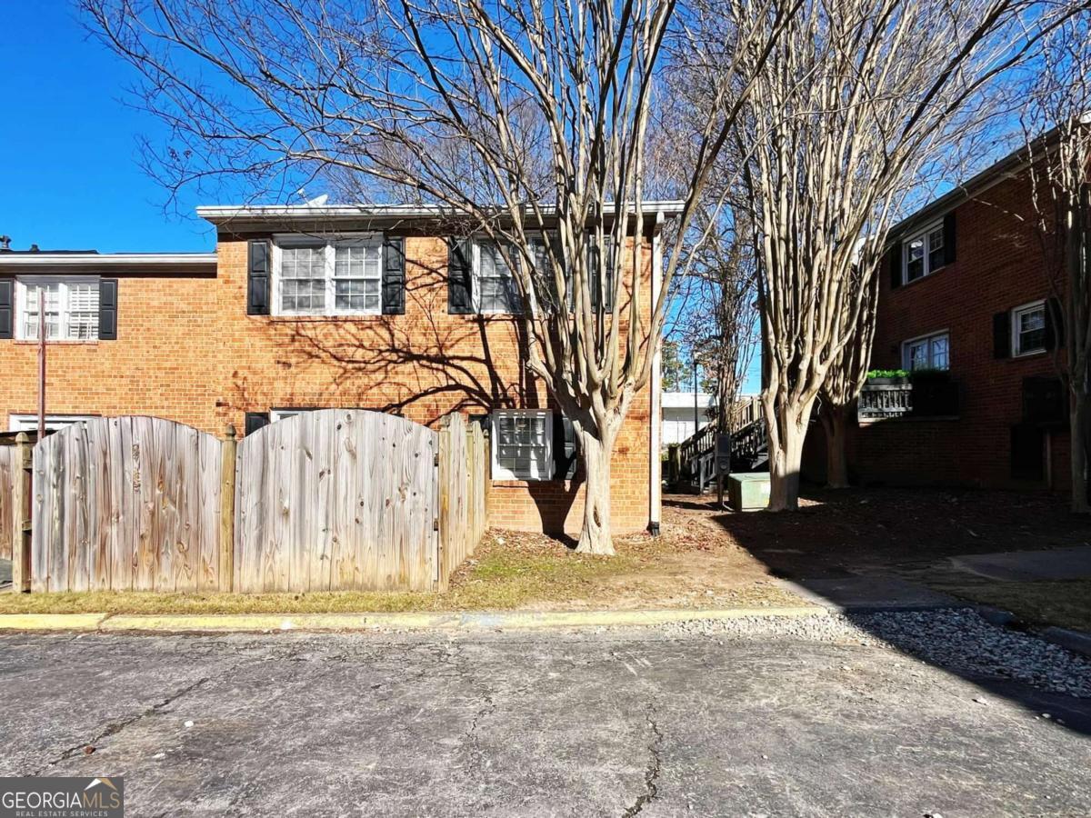 6520 Roswell Road Atlanta GA 30328