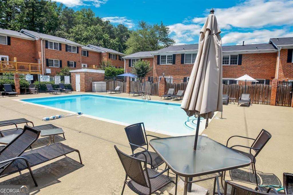 6520 Roswell Road Atlanta GA 30328