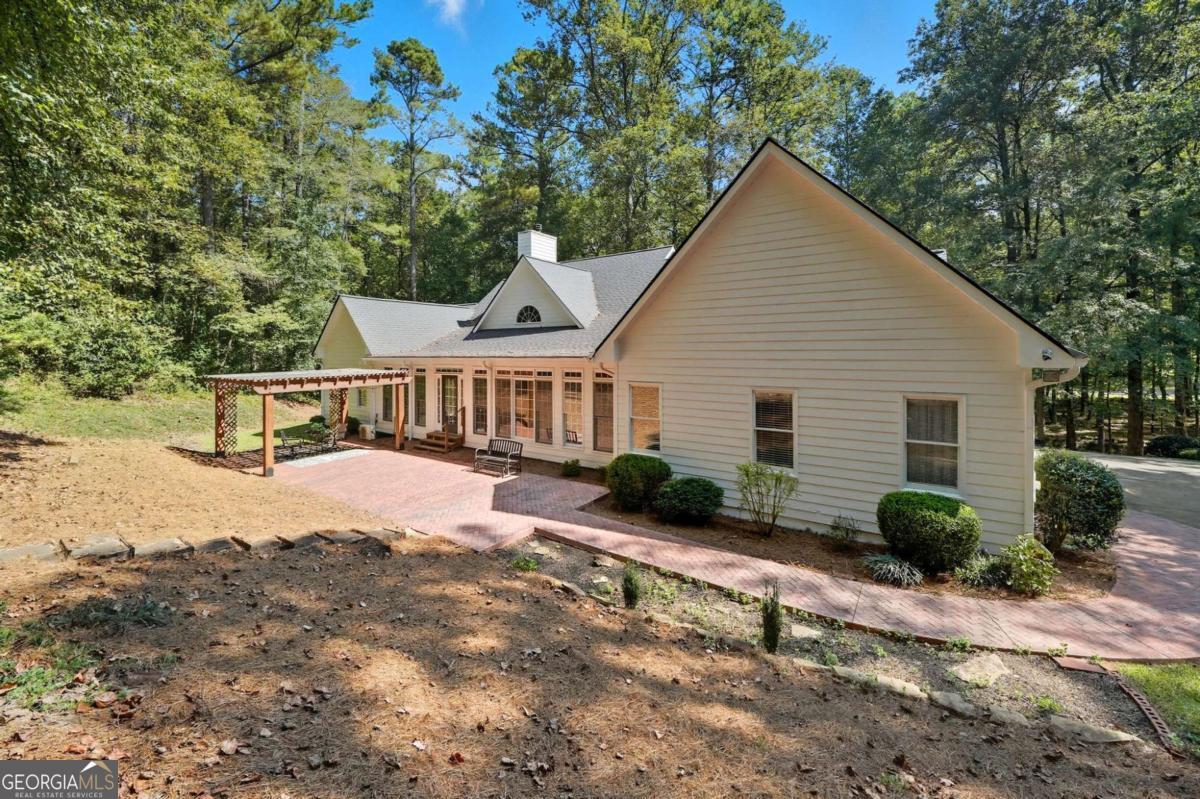 5090 Eubanks Road Woodstock GA 30188