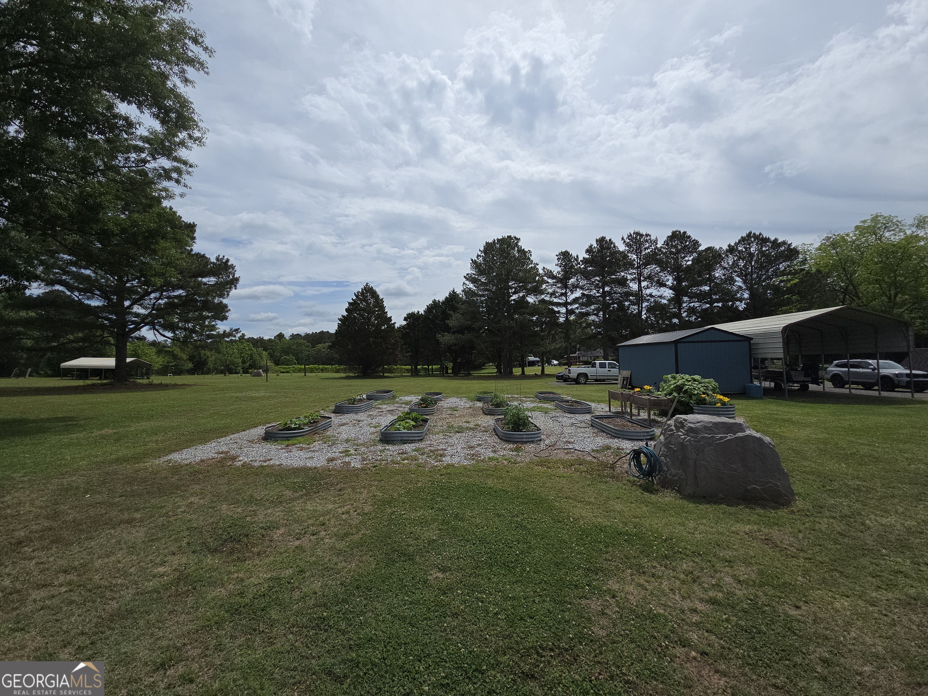 395 E Milner Road Zebulon GA 30295