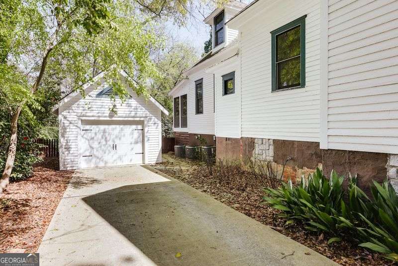 255 Bloomfield Street Athens GA 30605