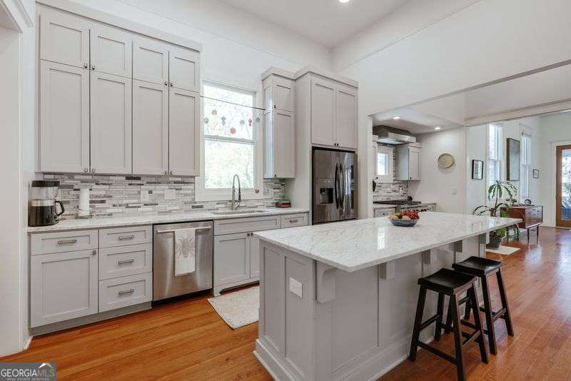 255 Bloomfield Street Athens GA 30605