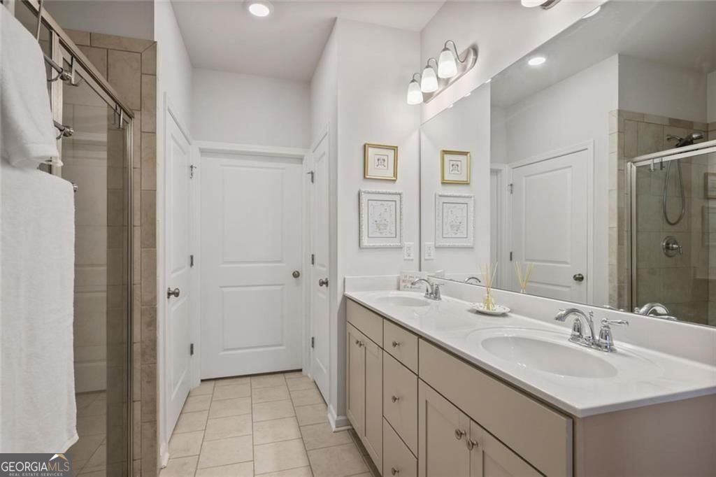 3905 Shelleydale Drive Powder Springs GA 30127