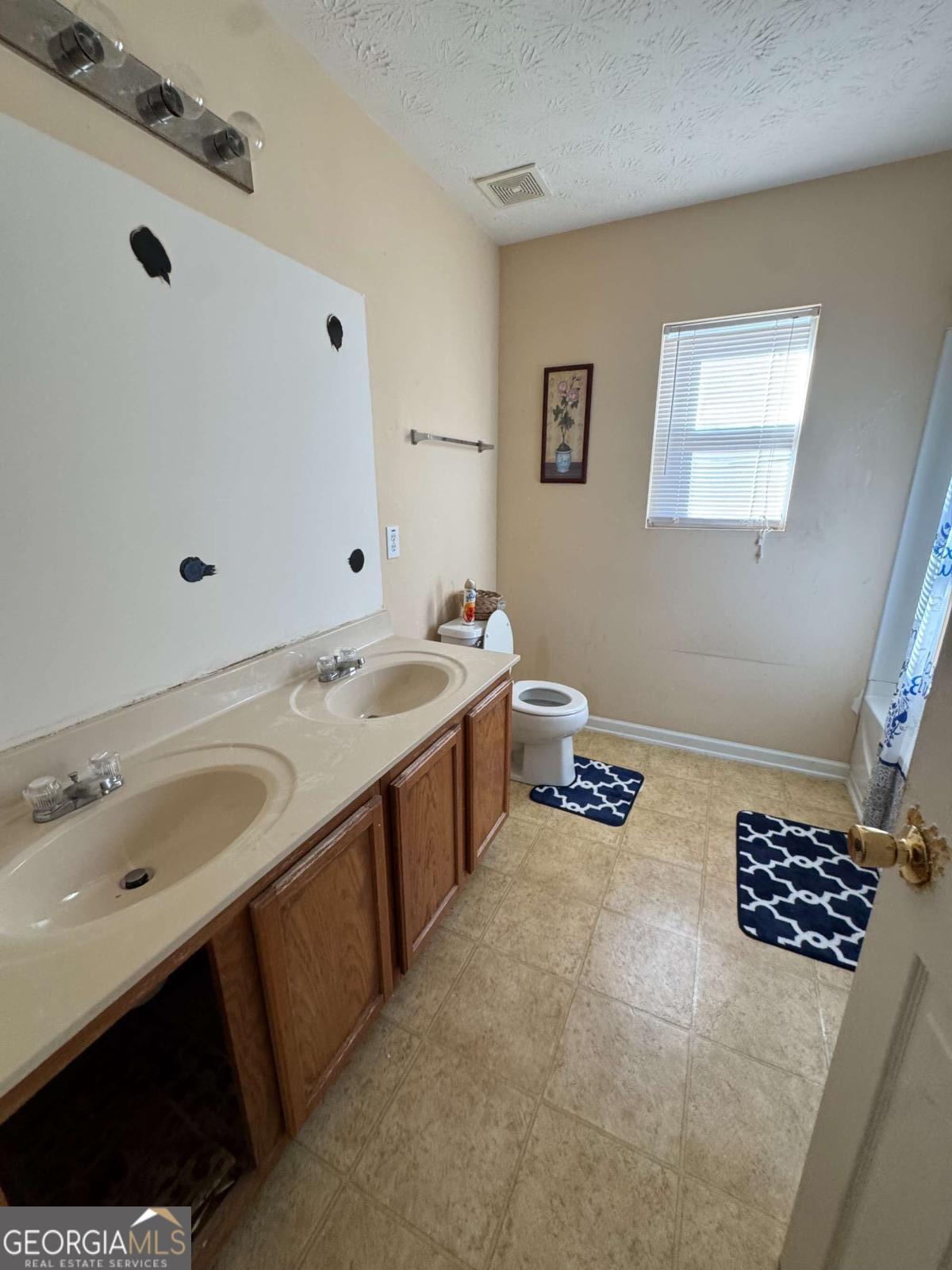 311 Silver Spring Street Dallas GA 30157