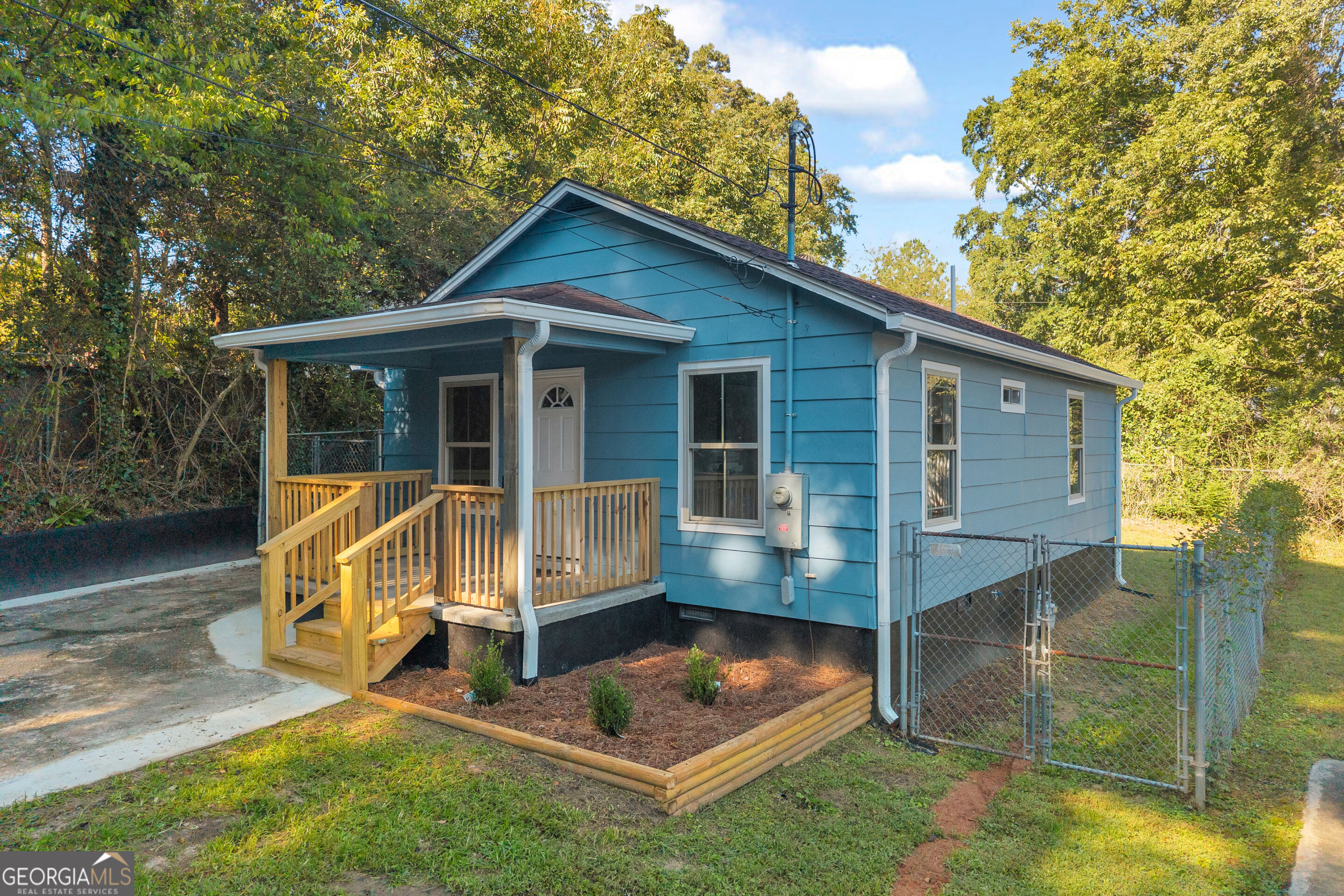 232 S Pine Street Toccoa GA 30577