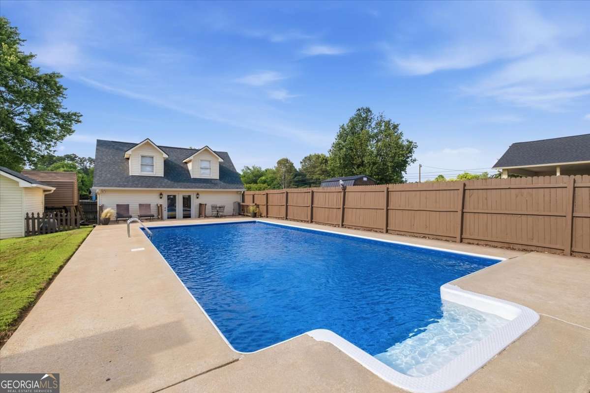 512 Cherokee Road Cedartown GA 30125