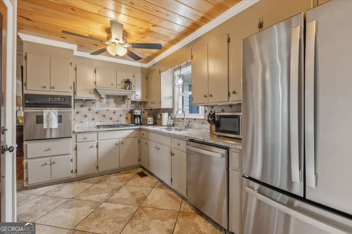 512 Cherokee Road Cedartown GA 30125