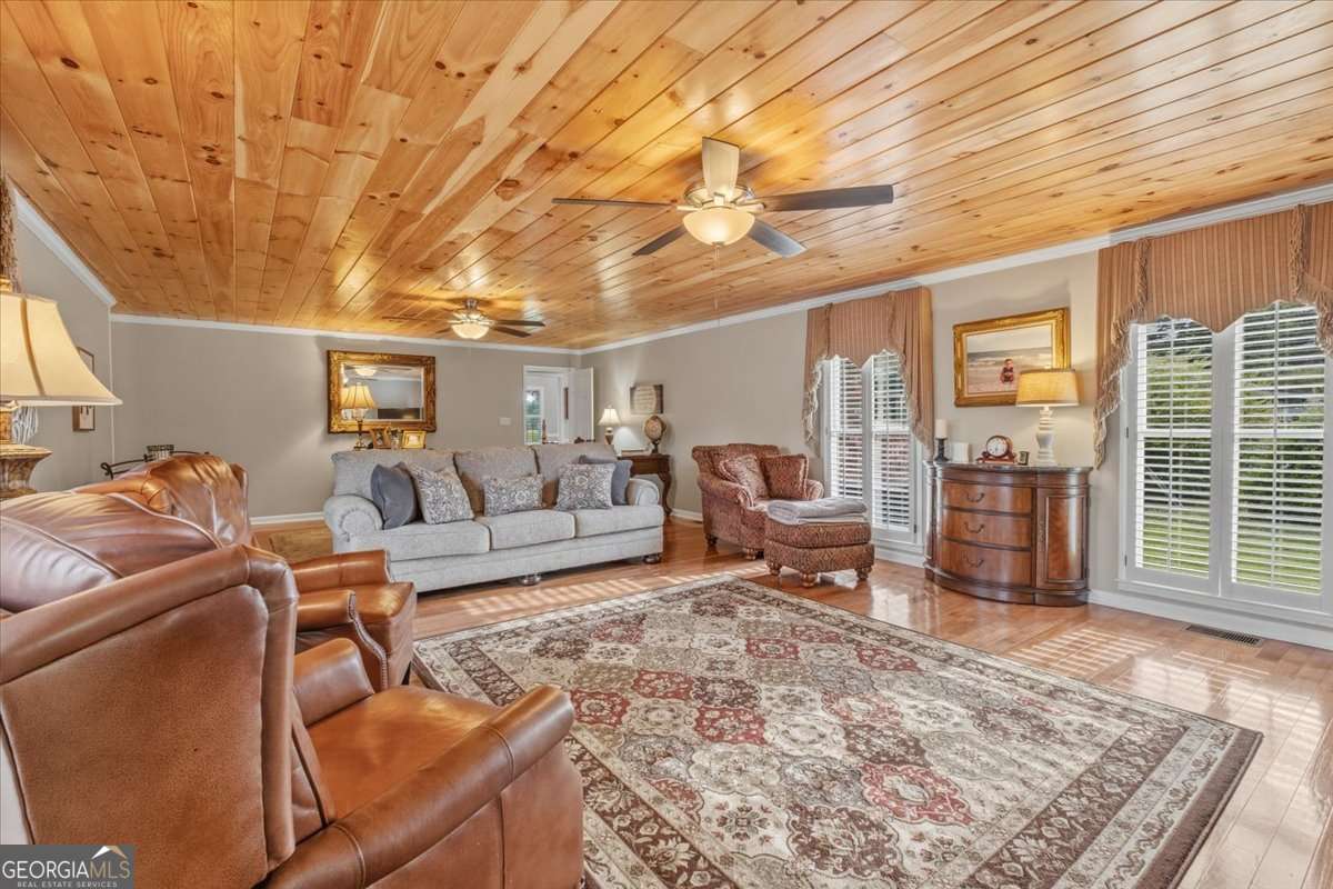 512 Cherokee Road Cedartown GA 30125