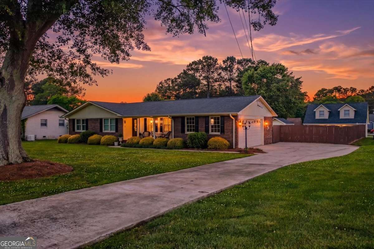 512 Cherokee Road Cedartown GA 30125