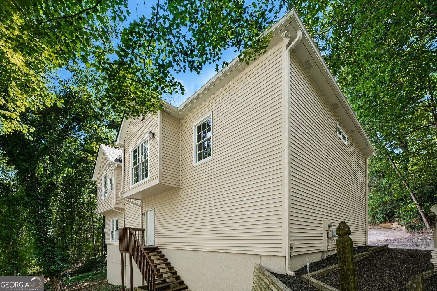 3330 Forrest Bend Lane Snellville GA 30039