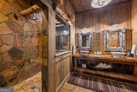 355 Old Camp Loop Morganton GA 30560