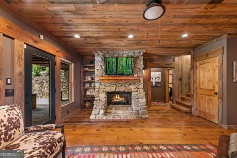 355 Old Camp Loop Morganton GA 30560
