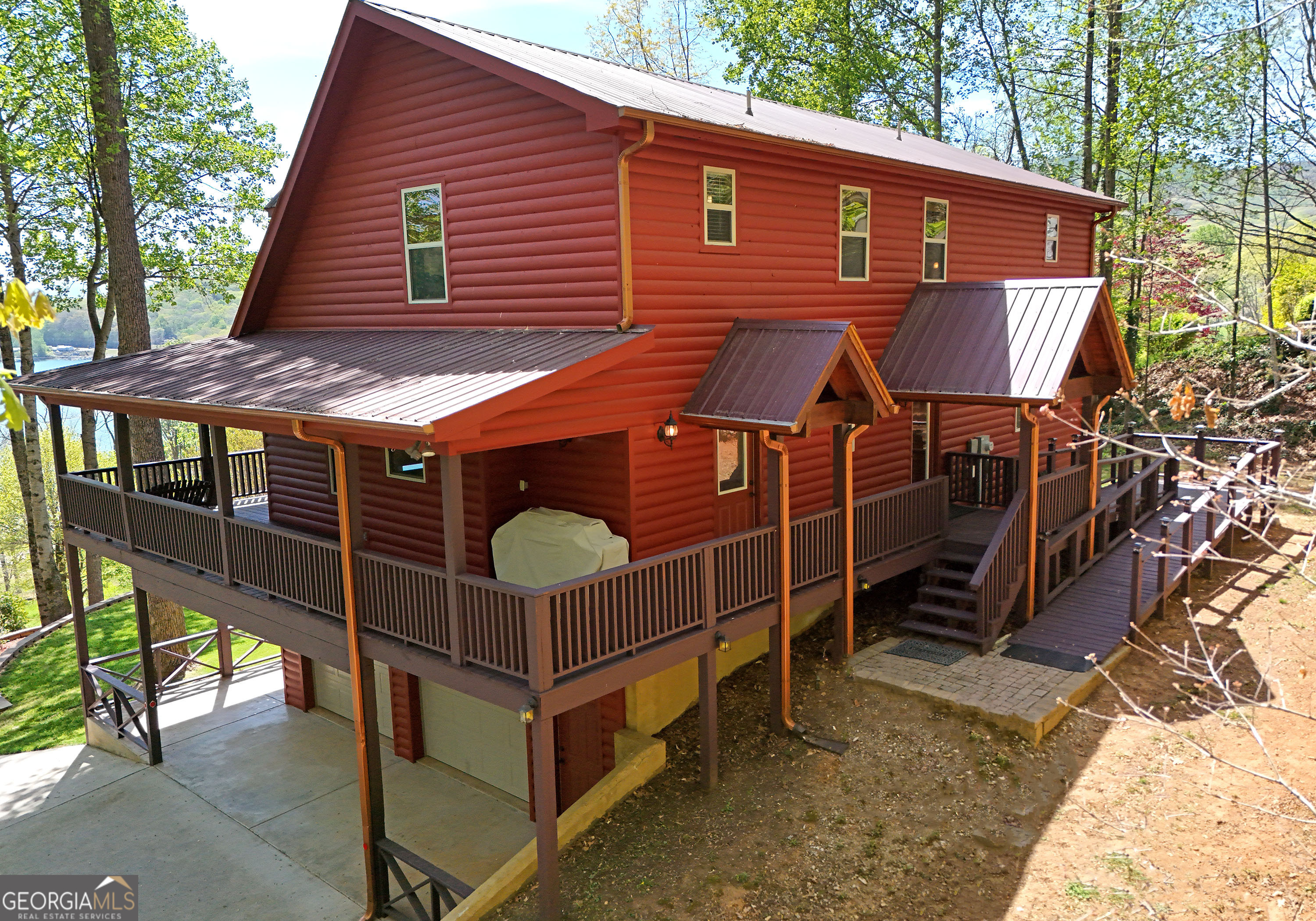 1929 Lakeview Summit Drive Young Harris GA 30582
