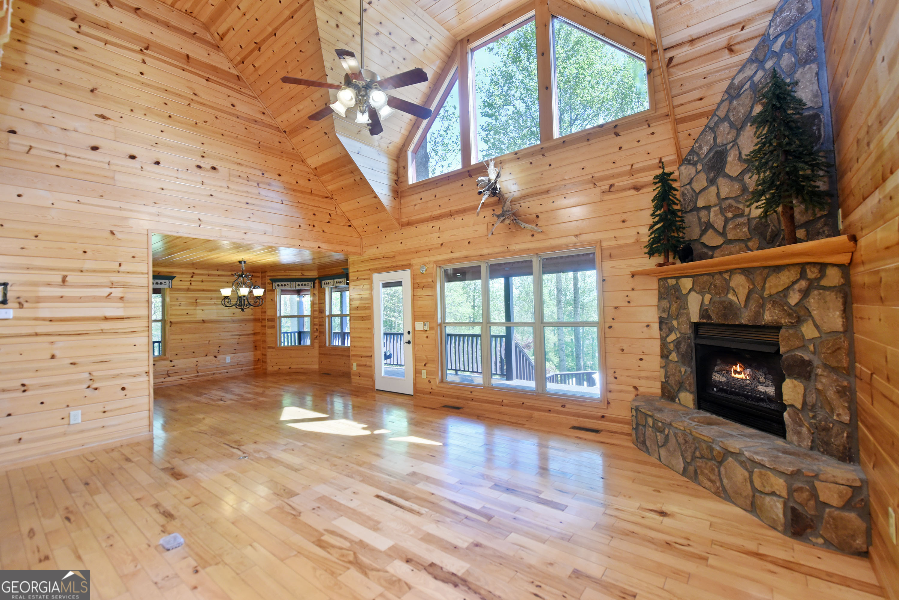1929 Lakeview Summit Drive Young Harris GA 30582