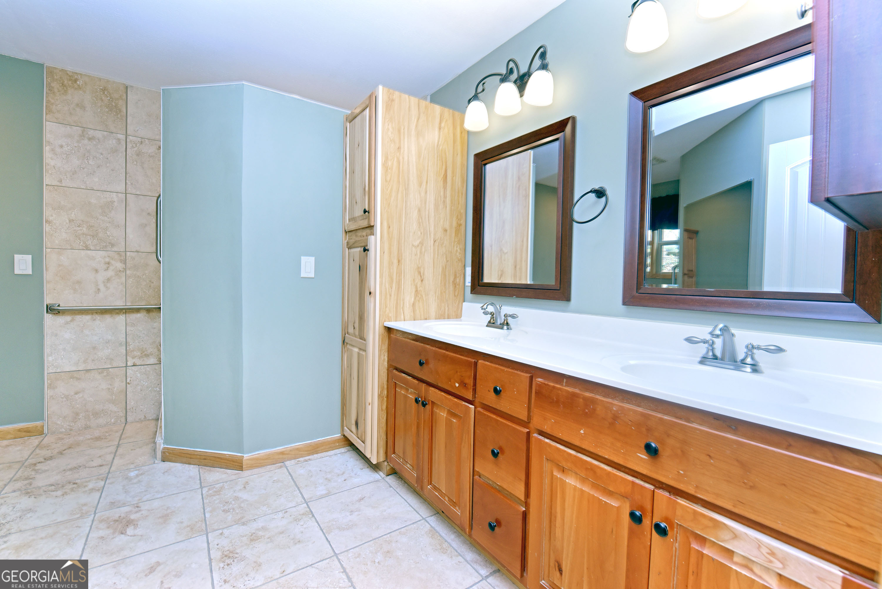 1929 Lakeview Summit Drive Young Harris GA 30582