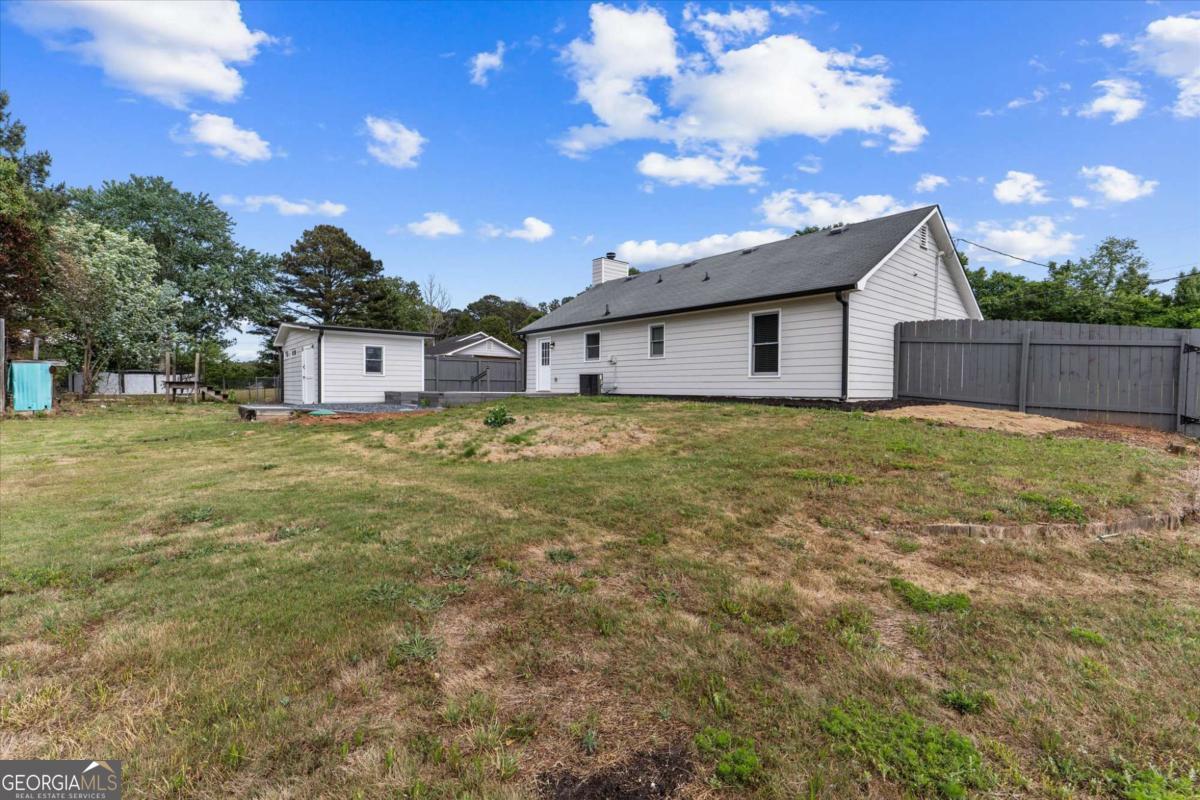 1587 Cronic Town Road Auburn GA 30011