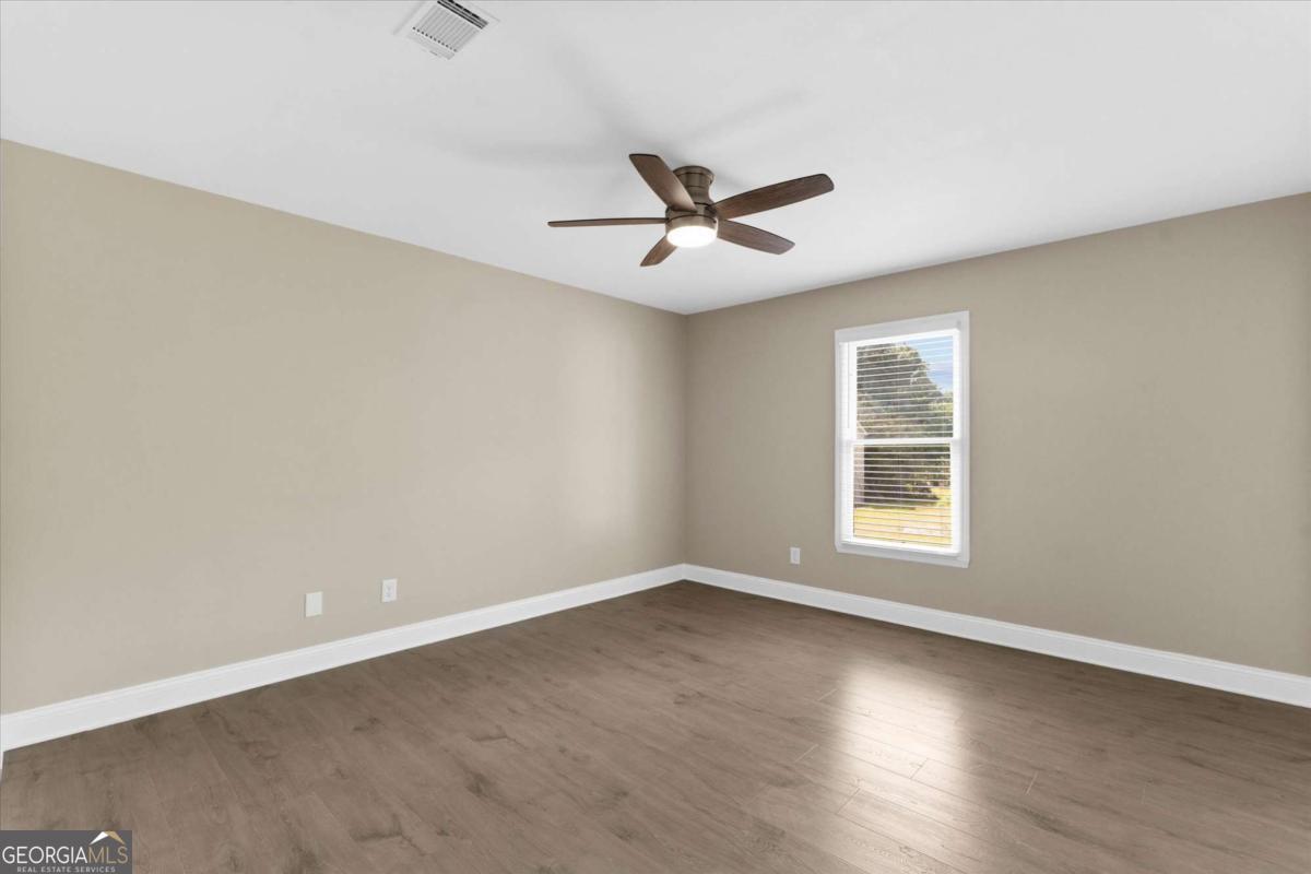 1587 Cronic Town Road Auburn GA 30011