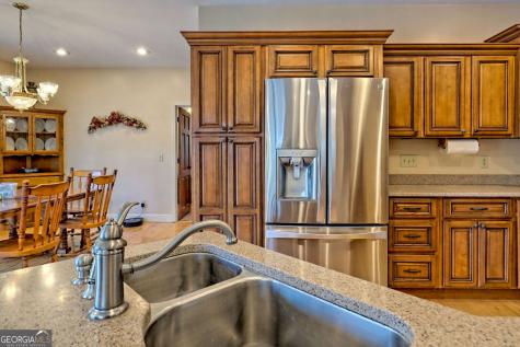 1068 Coleman River Road Clayton GA 30525