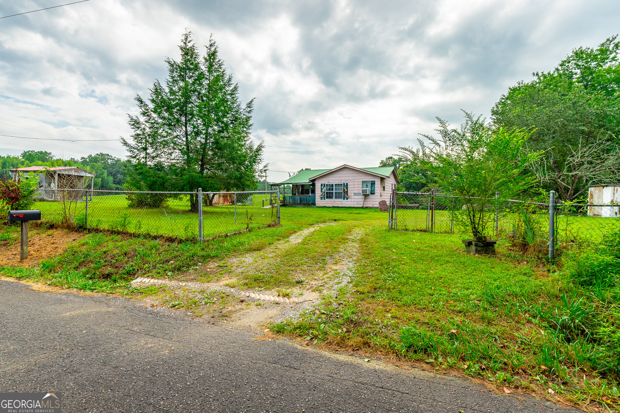 77 Bolton Road Trenton GA 30752