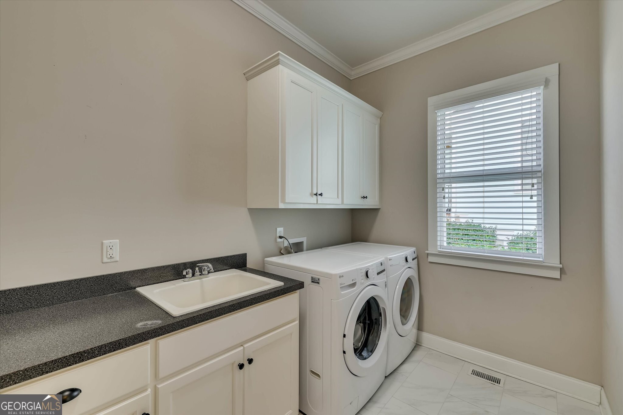 2087 Egret Circle Evans GA 30809