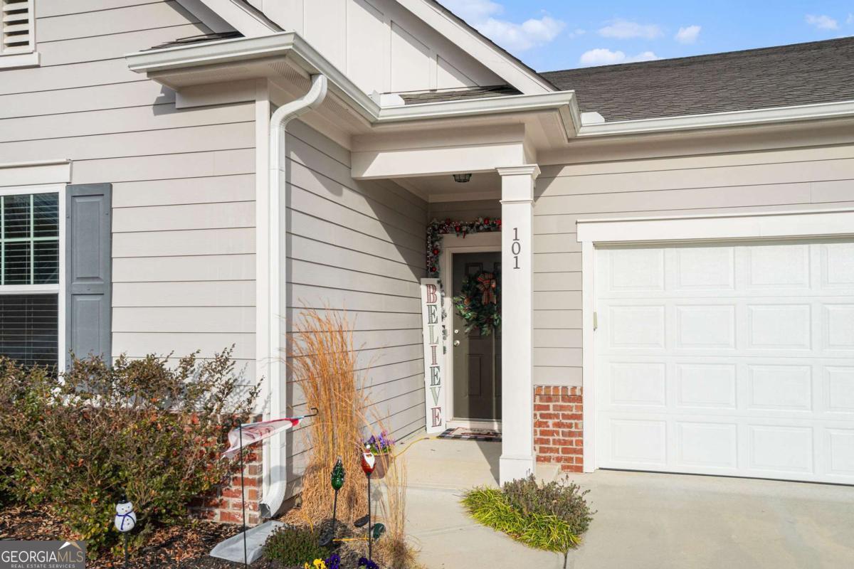 101 Carnaby Street Winder GA 30680