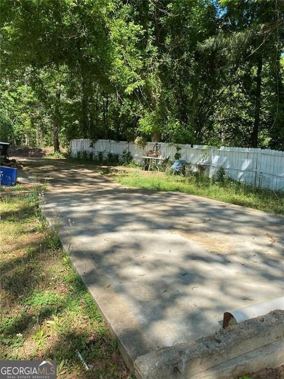4682 Stonewall Tell Road Atlanta GA 30349
