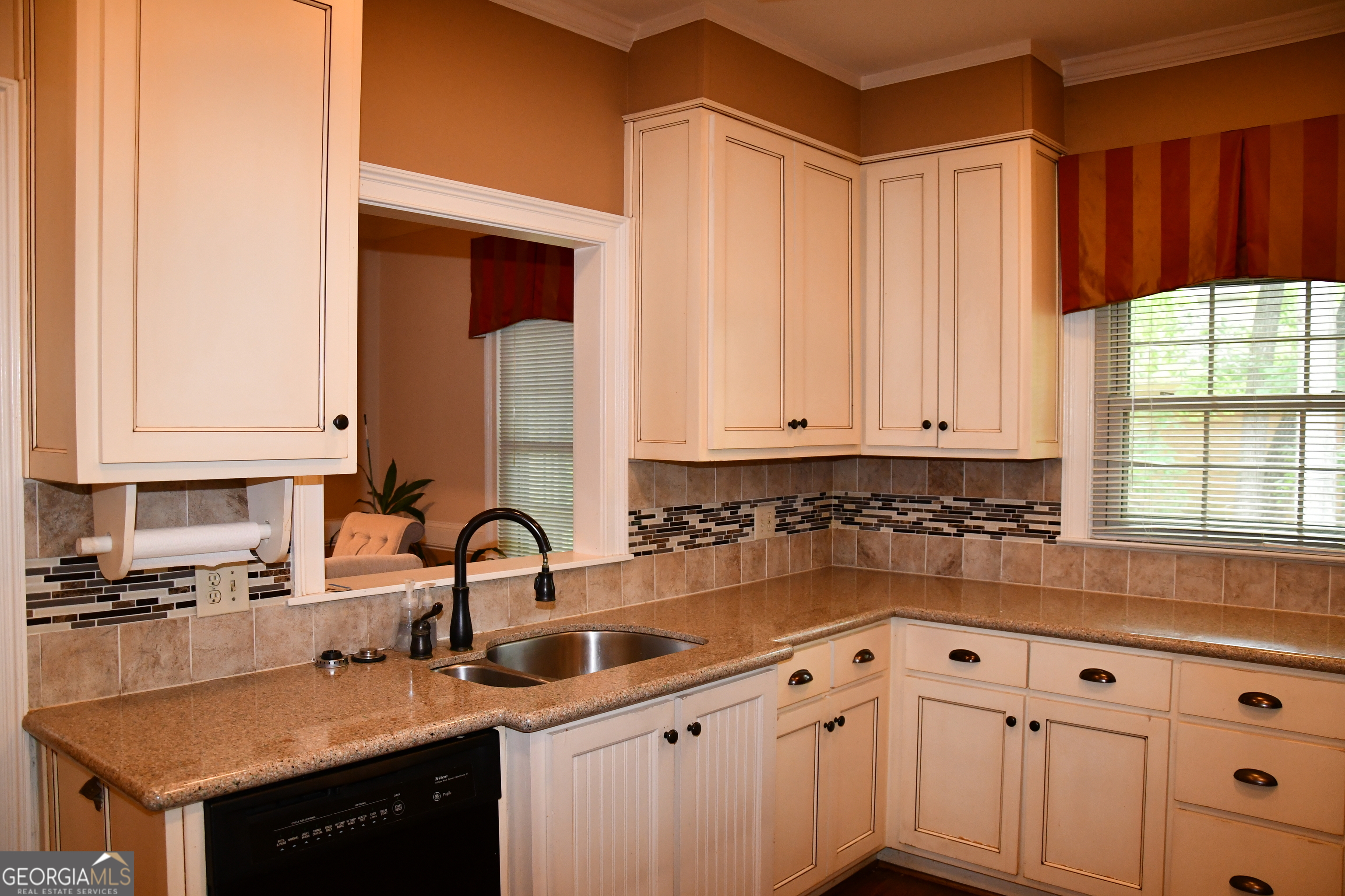 1180 Azalea Circle SE Conyers GA 30013