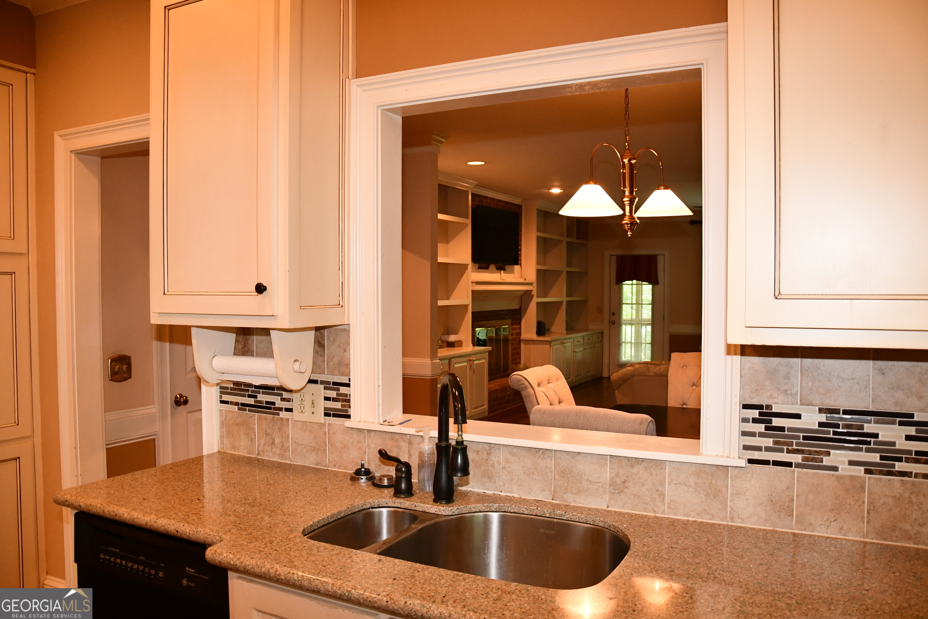 1180 Azalea Circle SE Conyers GA 30013