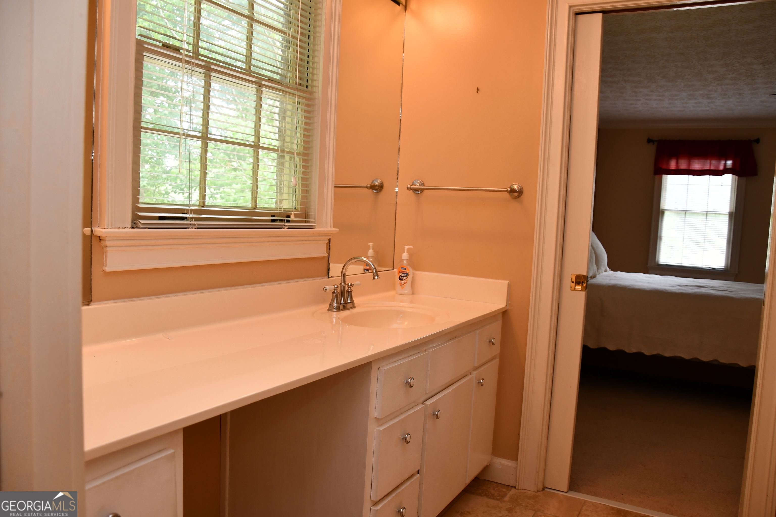 1180 Azalea Circle SE Conyers GA 30013