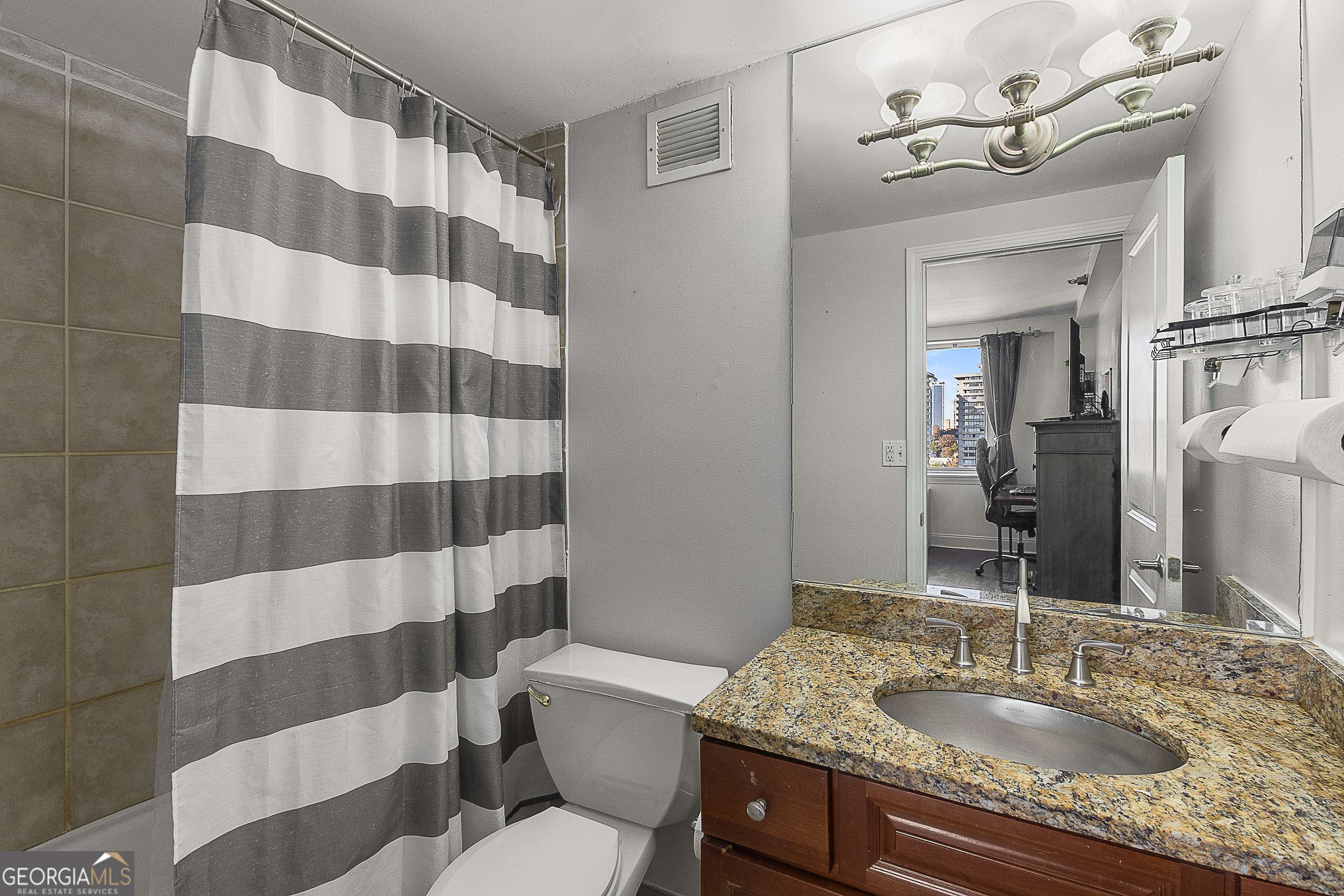 2479 Peachtree Road NE Atlanta GA 30305