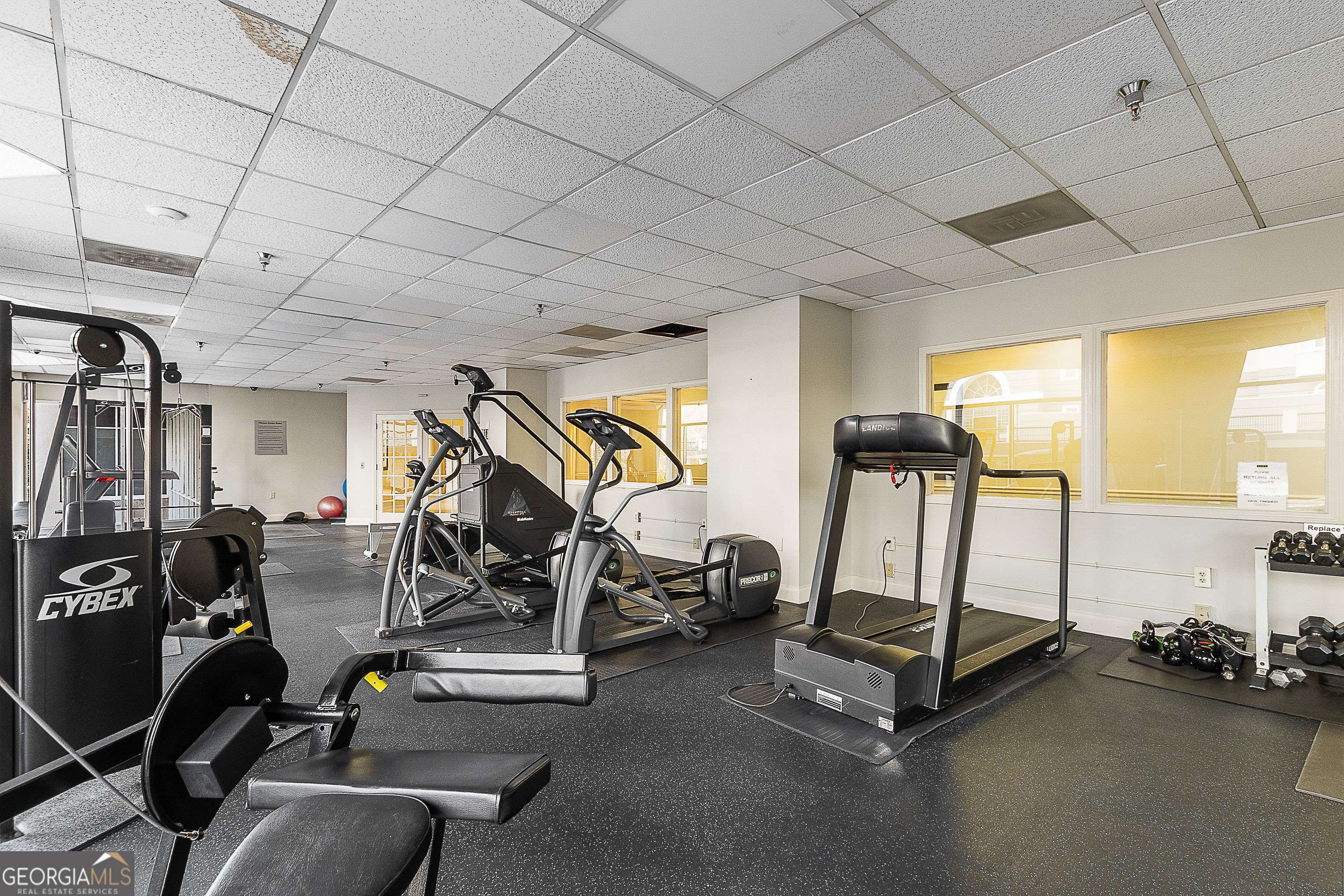 2479 Peachtree Road NE Atlanta GA 30305