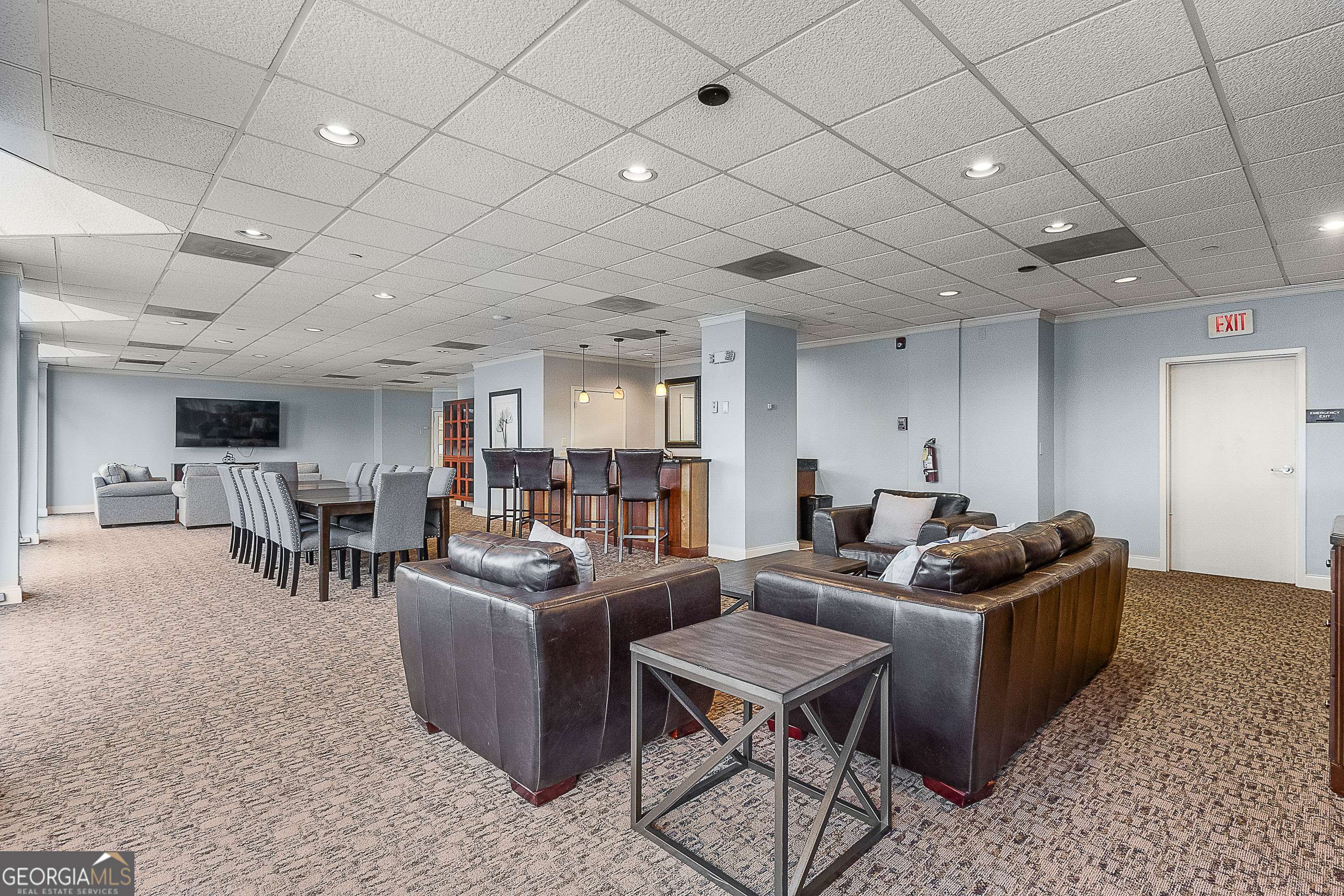 2479 Peachtree Road NE Atlanta GA 30305