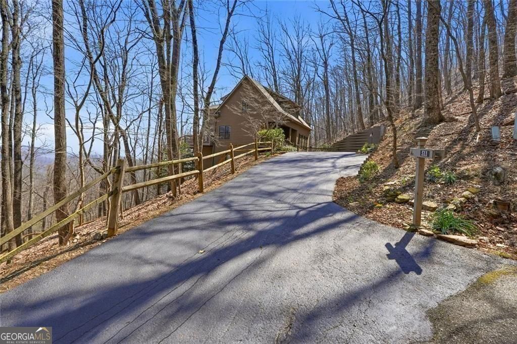 511 Hickory Trail Jasper GA 30143