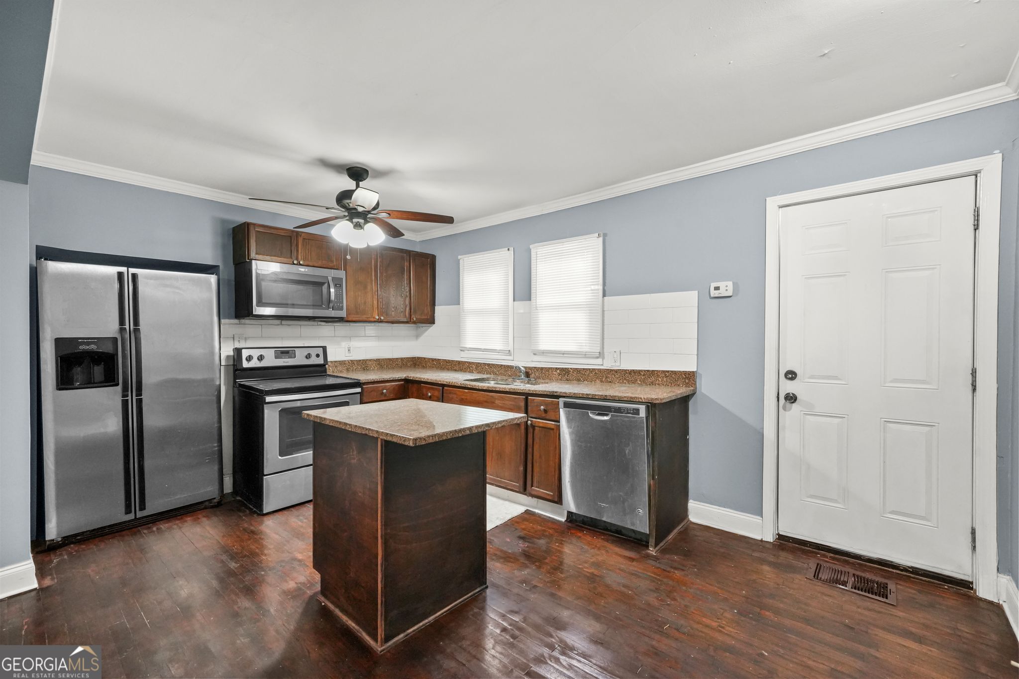 360 Betsy Avenue SW Atlanta GA 30310