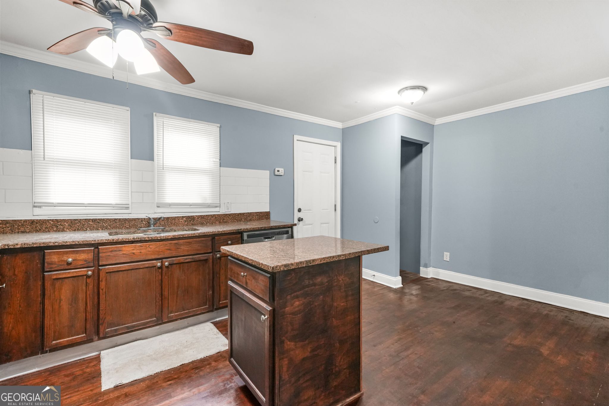 360 Betsy Avenue SW Atlanta GA 30310