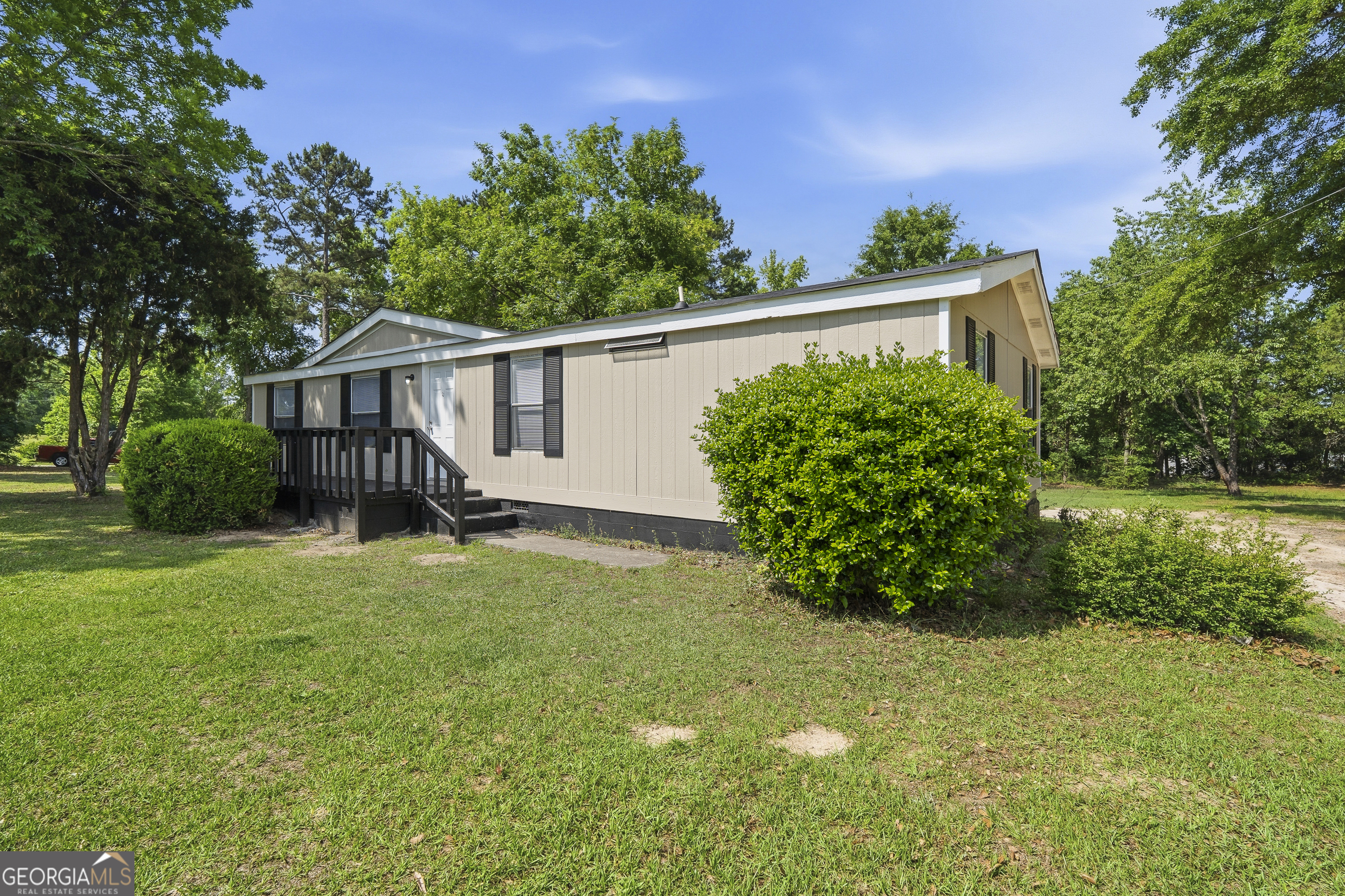 114 Lovers Lane NE Milledgeville GA 31061