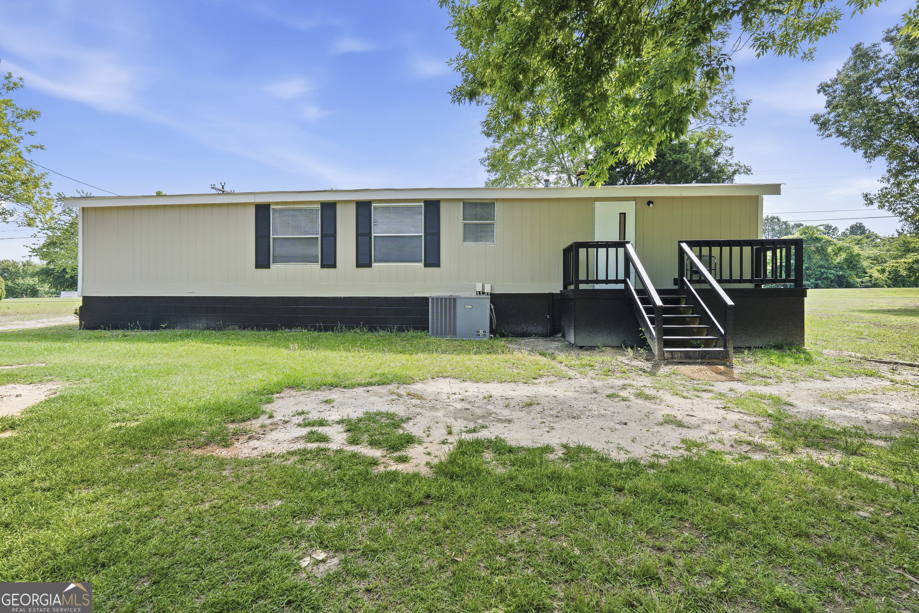 114 Lovers Lane NE Milledgeville GA 31061