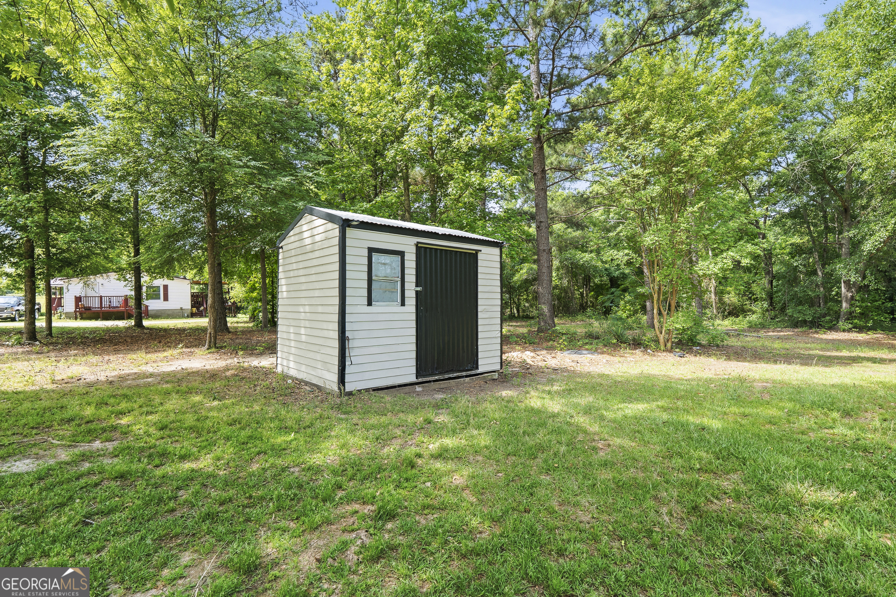 114 Lovers Lane NE Milledgeville GA 31061