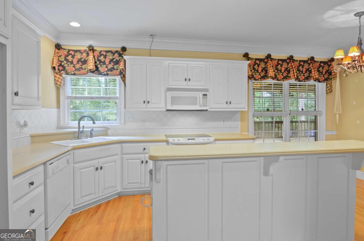 1091 Glenwood Lane Bogart GA 30622