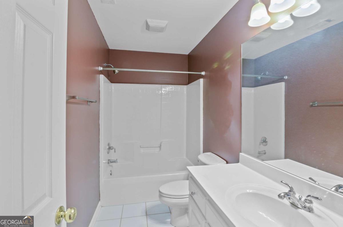 1091 Glenwood Lane Bogart GA 30622