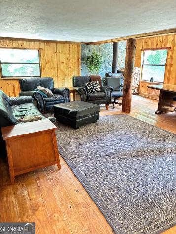 521 Sunnyside Road Hiawassee GA 30546