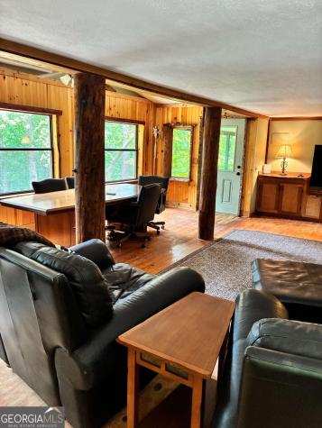 521 Sunnyside Road Hiawassee GA 30546