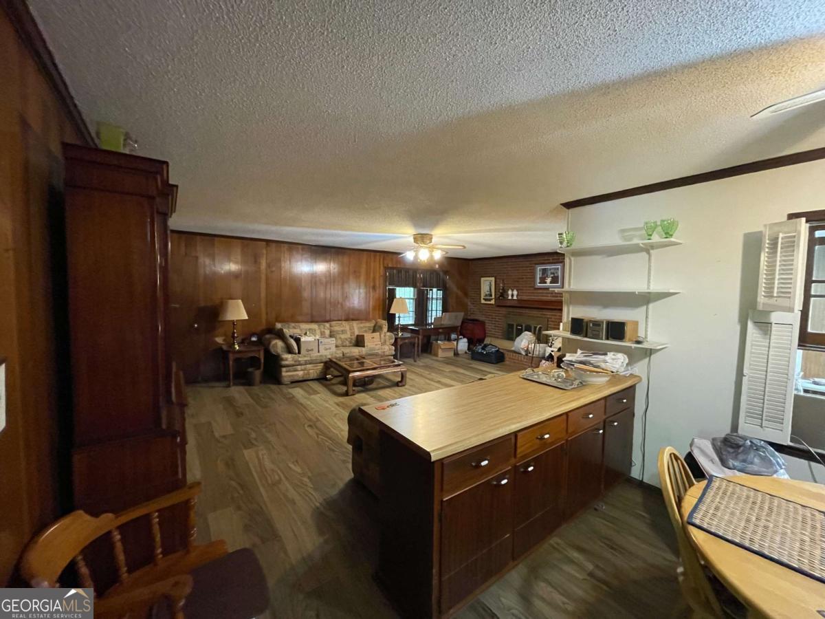 2779 Cascade Road SW Atlanta GA 30311
