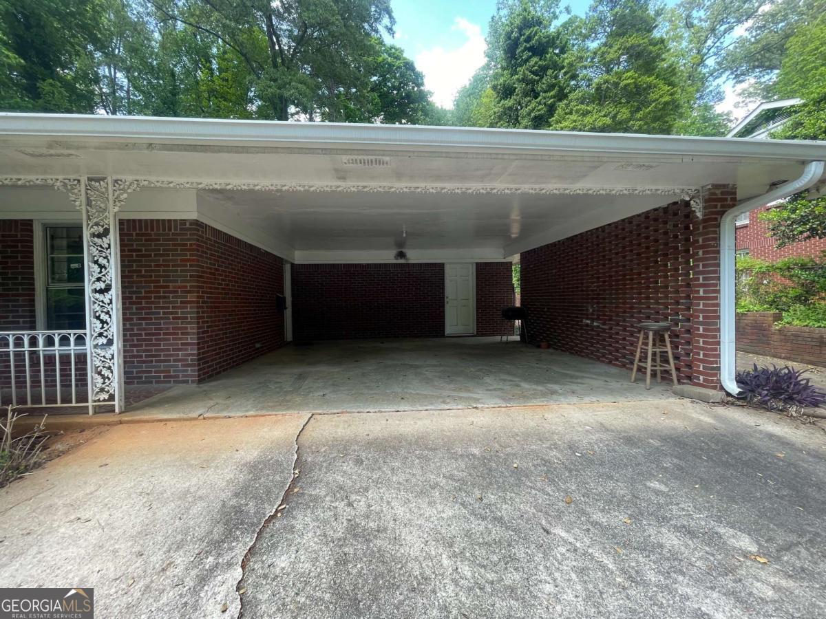 2779 Cascade Road SW Atlanta GA 30311