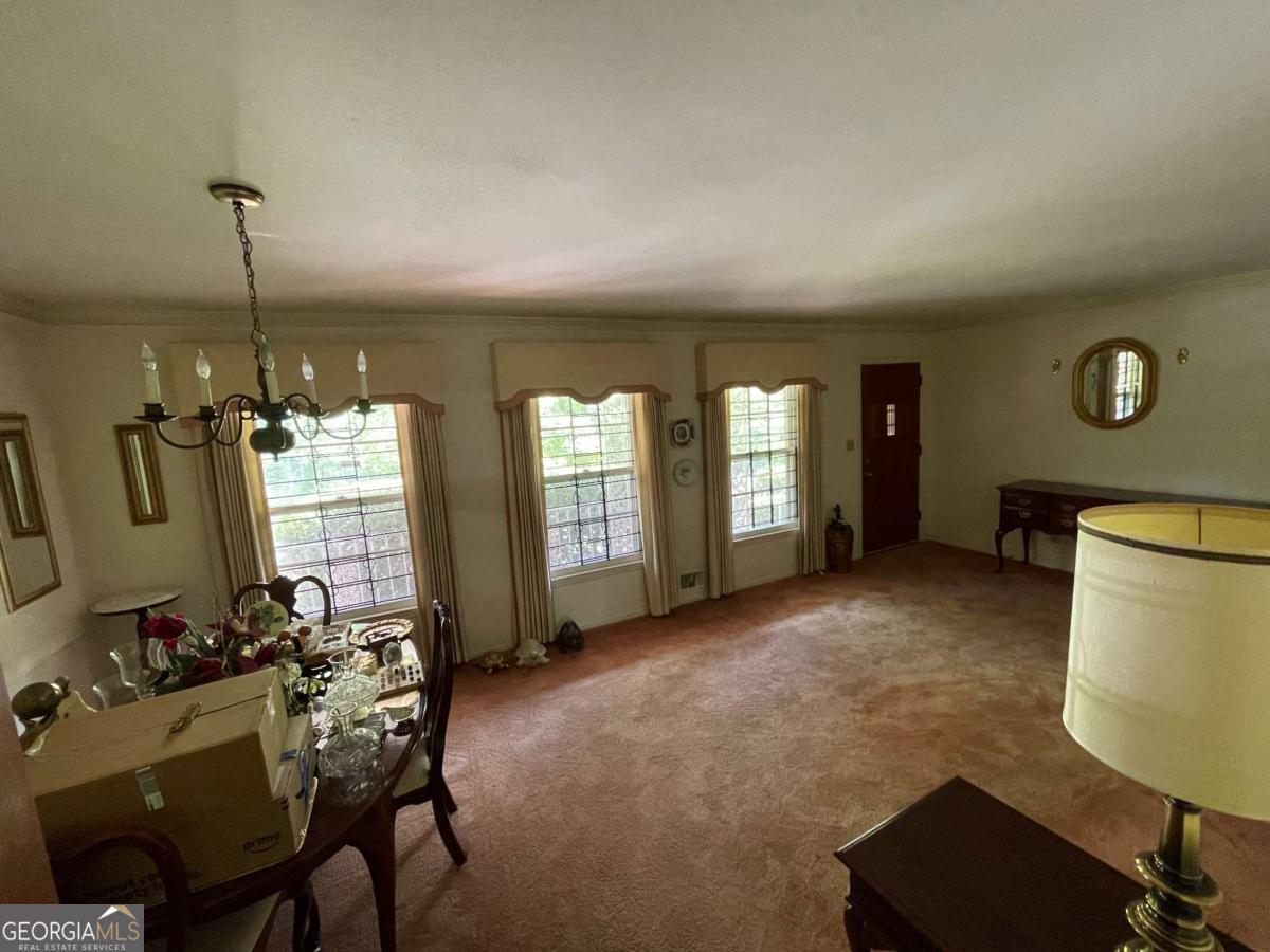 2779 Cascade Road SW Atlanta GA 30311