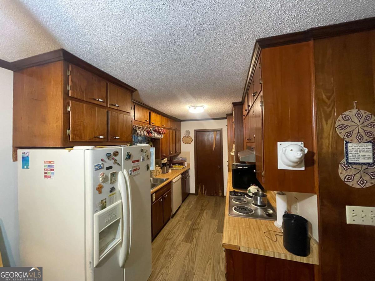 2779 Cascade Road SW Atlanta GA 30311